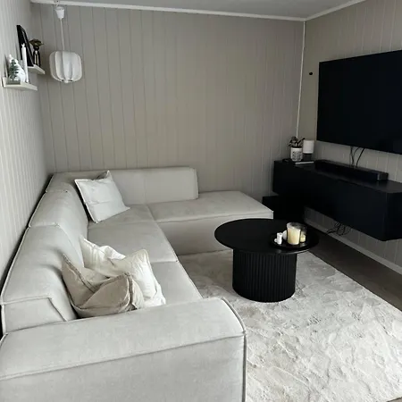 Feriehus Hus Med 2 Soverom Sortland